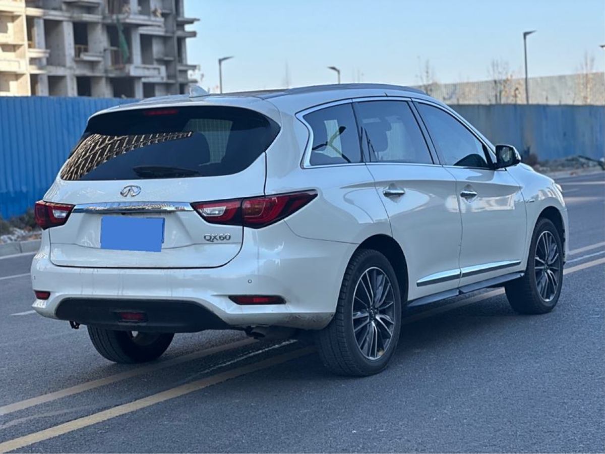 英菲尼迪 QX60  2020款 2.5 S/C Hybrid 兩驅(qū)卓越版 國(guó)VI圖片