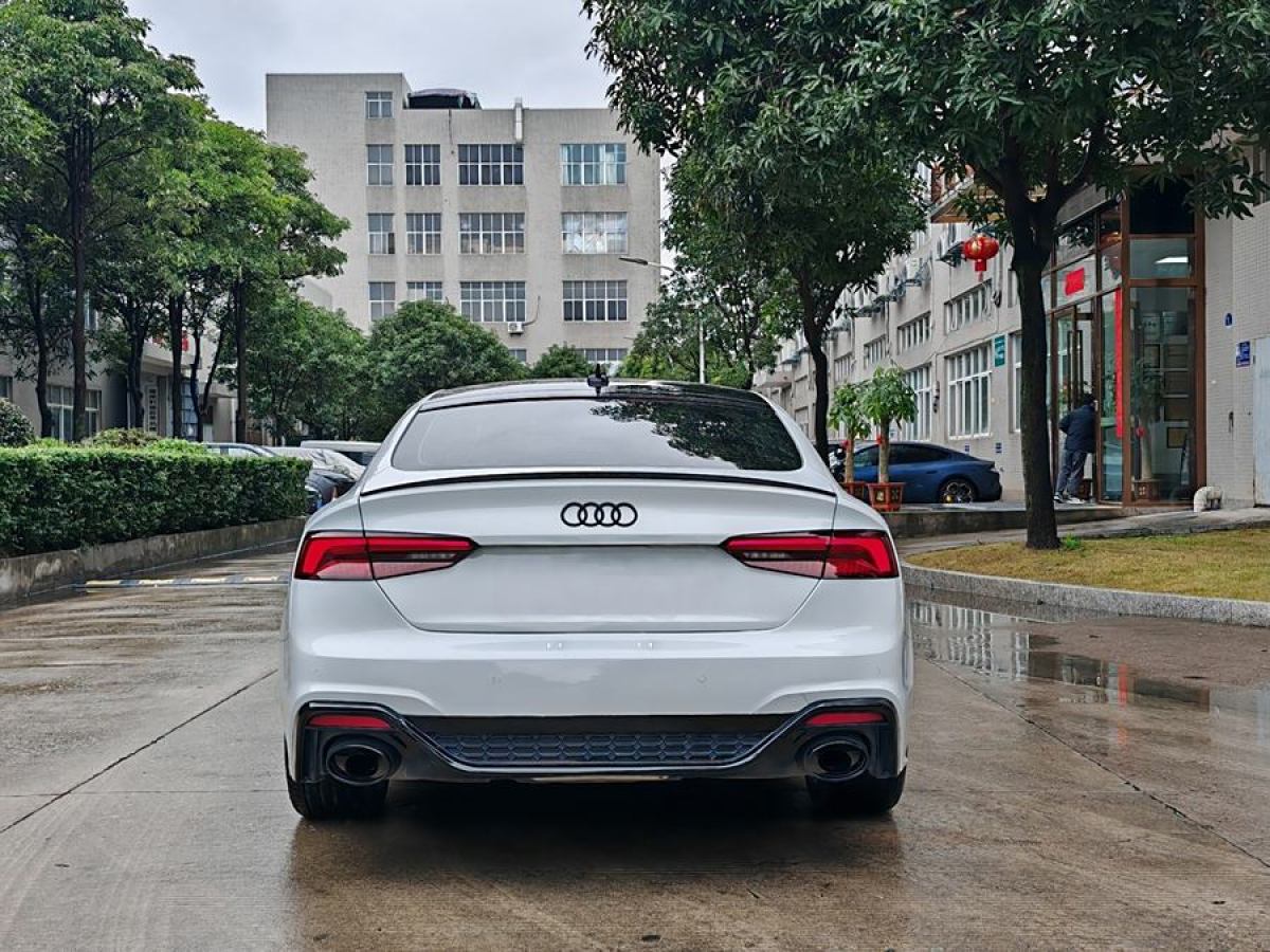 奧迪 奧迪A5  2017款 Sportback 40 TFSI 時(shí)尚型圖片