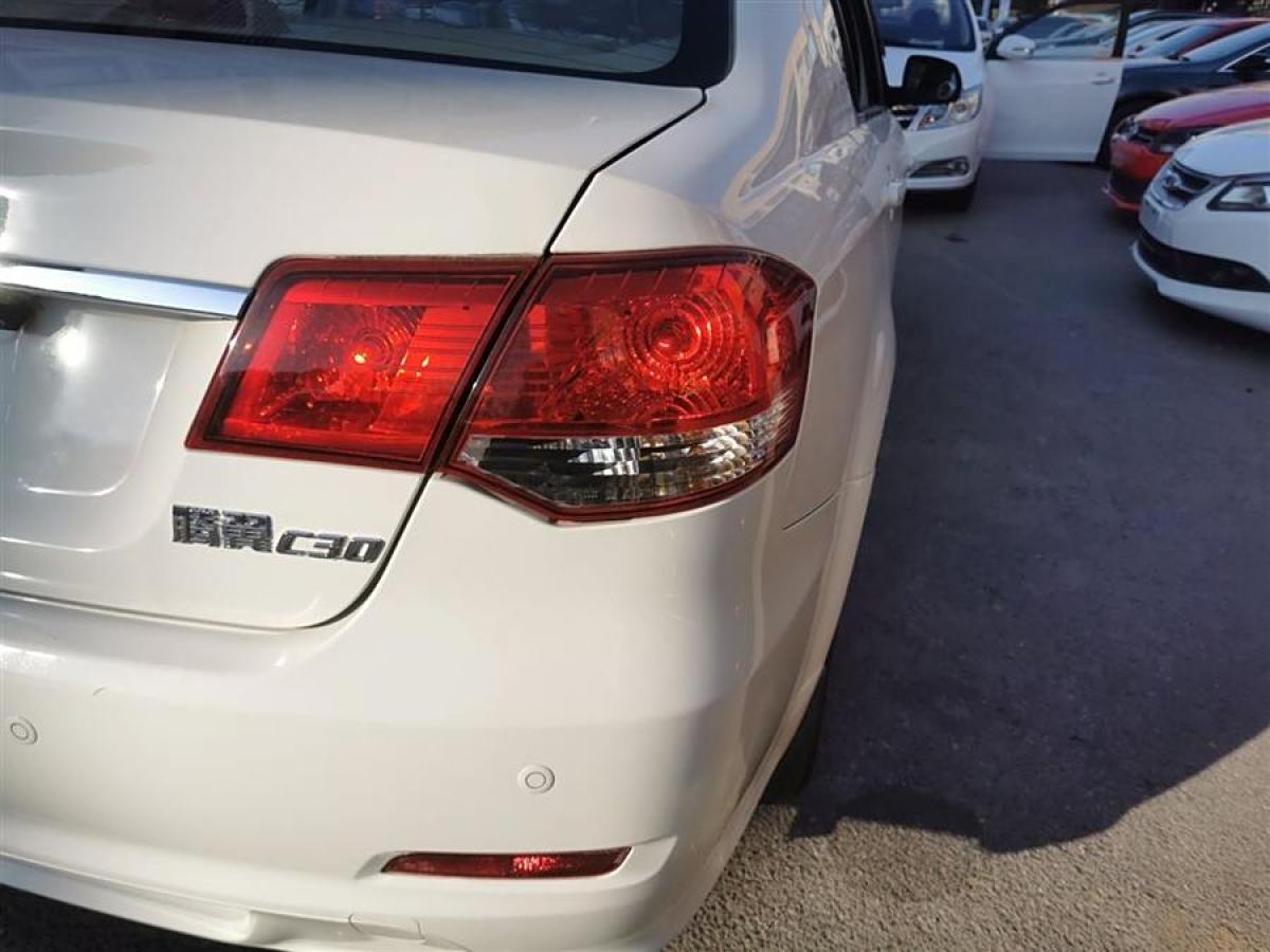 長(zhǎng)城 C30  2013款 1.5L 手動(dòng)豪華型圖片