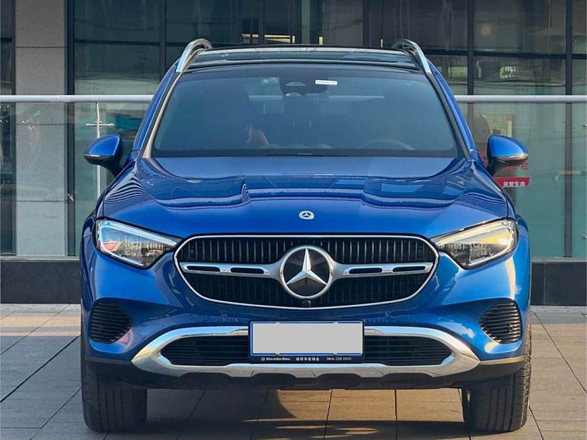 奔馳 奔馳GLC  2025款 GLC 260 L 4MATIC 動(dòng)感型 5座圖片