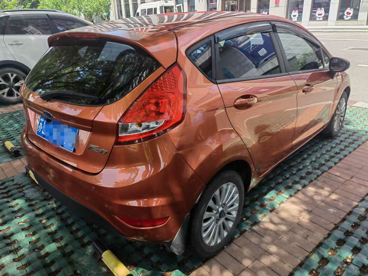 福特 嘉年華  2011款 三廂 1.5L 自動時尚型圖片