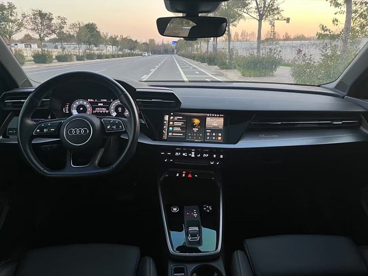 奧迪 奧迪A3  2022款 Sportback 35 TFSI 時尚運動型圖片