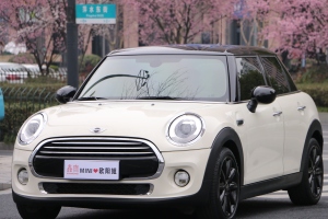 MINI MINI 1.5T COOPER 先鋒派 五門版