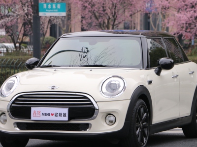 2018年4月 MINI MINI 1.5T COOPER 先鋒派 五門版圖片