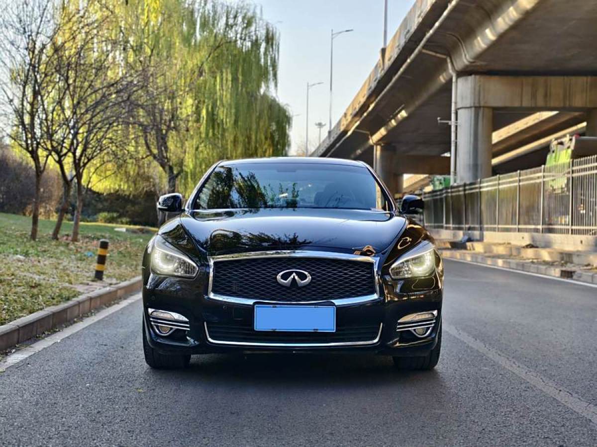 英菲尼迪 Q70  2019款 Q70L 2.0T 悅享版圖片