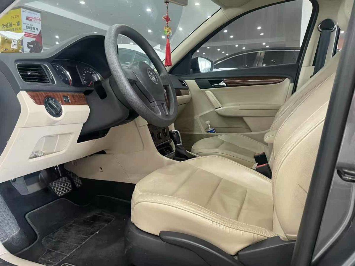 大眾 朗逸  2013款 1.4 TSI 豪華導航版圖片