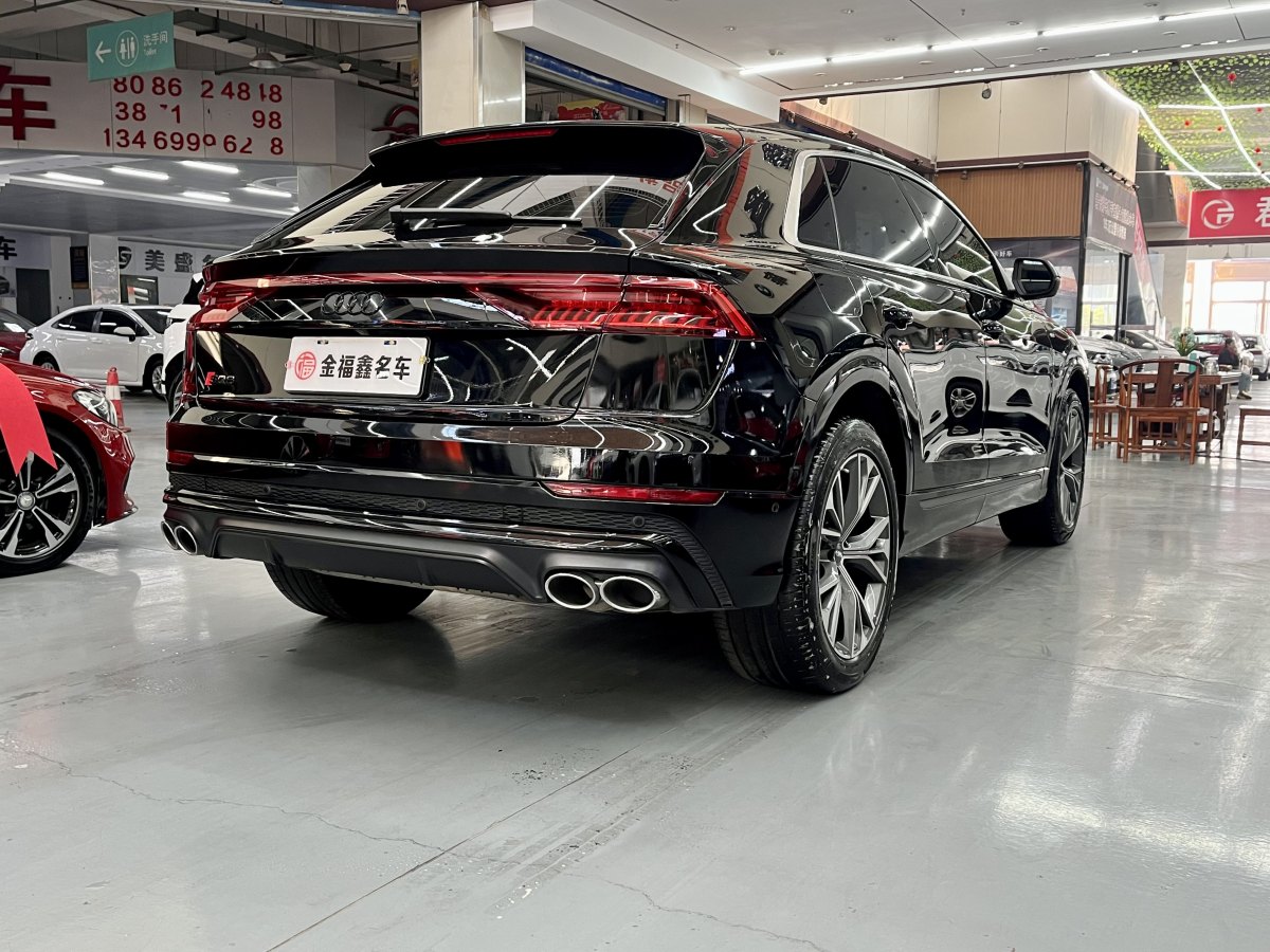 2019年12月奧迪 奧迪Q8  2023款 55 TFSI 臻選動感型