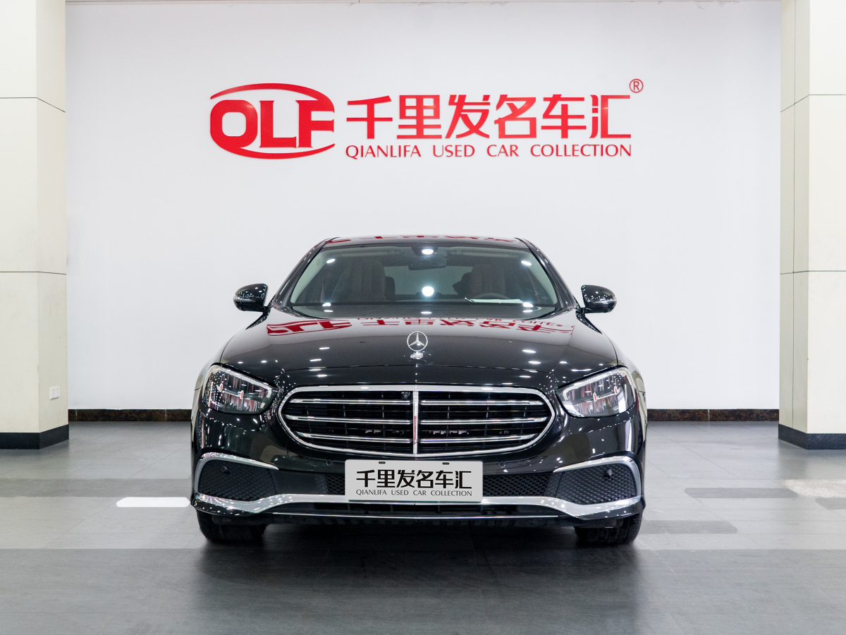 奔馳 奔馳E級(jí)新能源  2023款 E 350 e L 插電式混合動(dòng)力轎車(chē)圖片