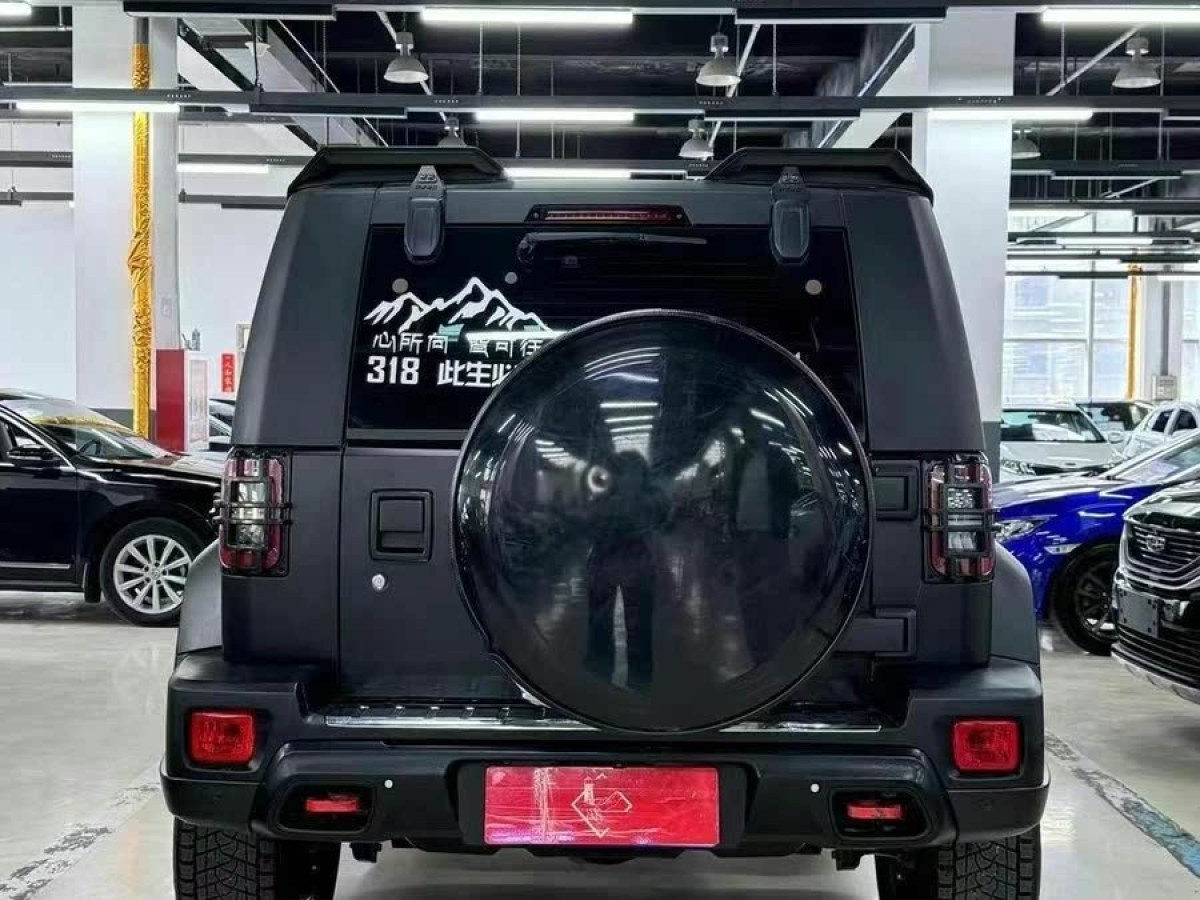 北京 BJ40  2018款 PLUS 2.3T 自動四驅旗艦版圖片