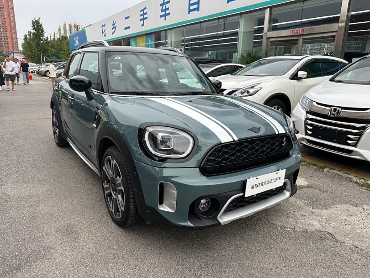 2024年3月MINI COUNTRYMAN  2023款 2.0T COOPER S ALL4 鑒賞家