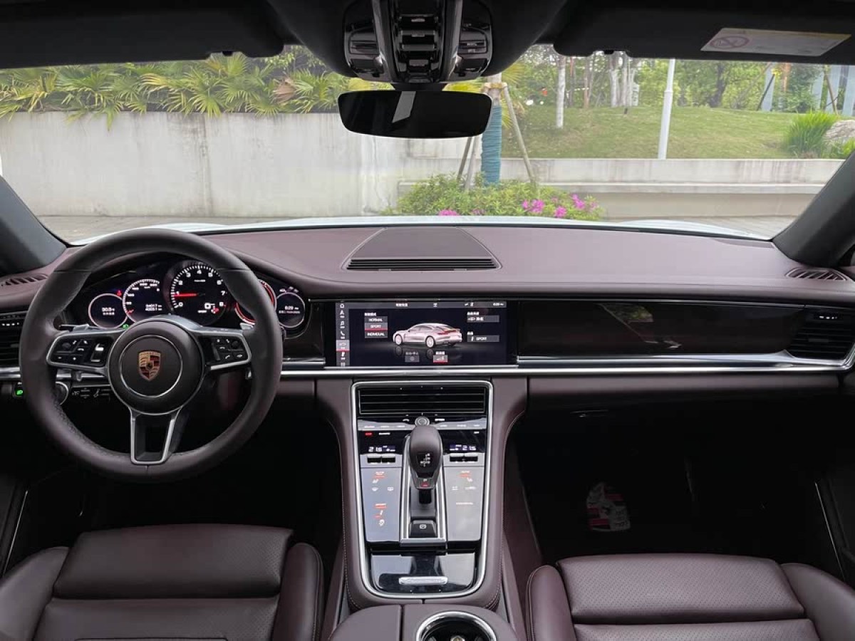 保時(shí)捷 Panamera  2021款 Panamera 行政加長(zhǎng)版 2.9T圖片