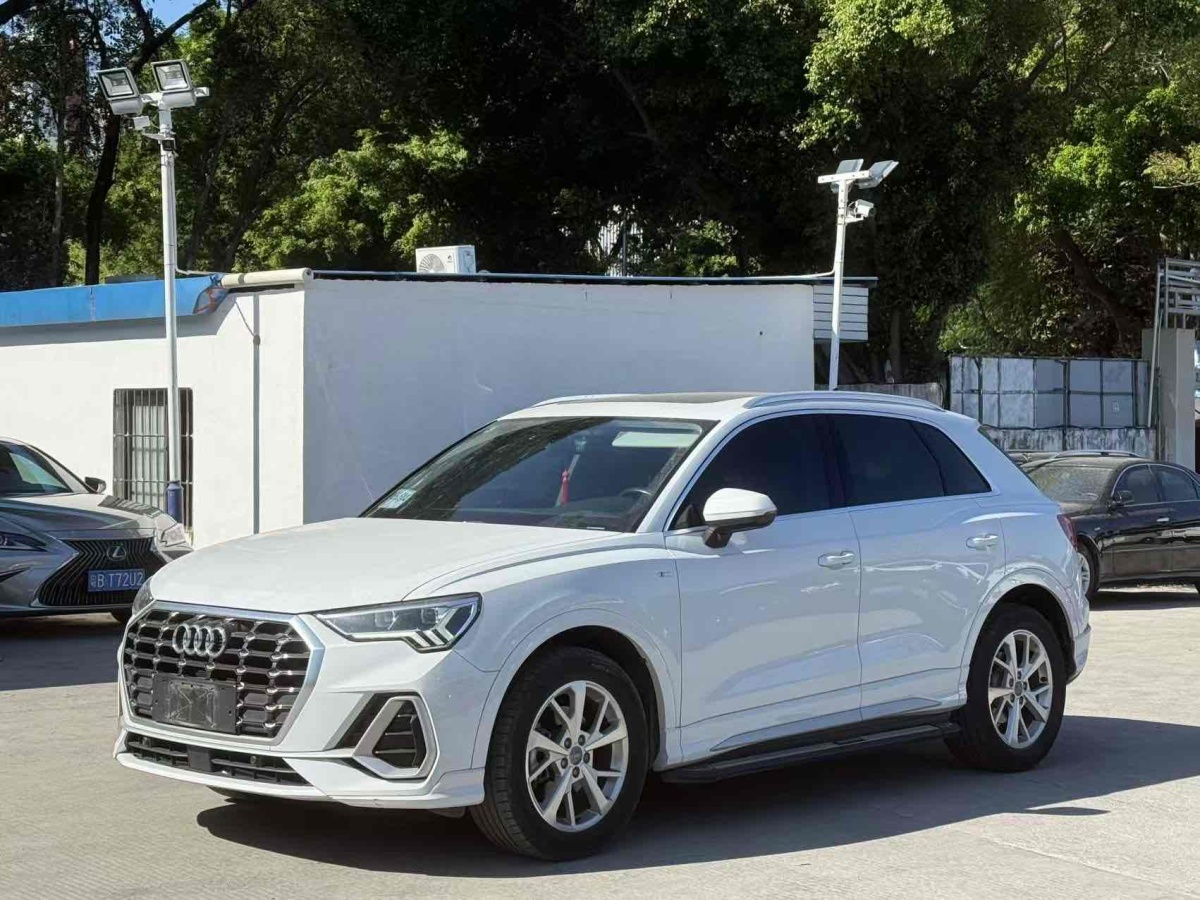 奧迪 奧迪Q3  2024款 35 TFSI 進(jìn)取動感型圖片