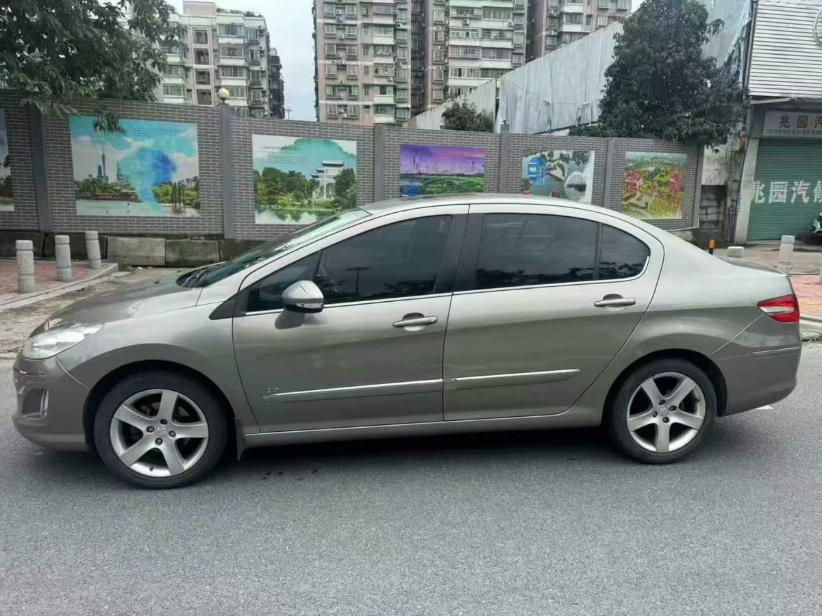 標(biāo)致 408  2013款 1.6L 手動舒適版圖片
