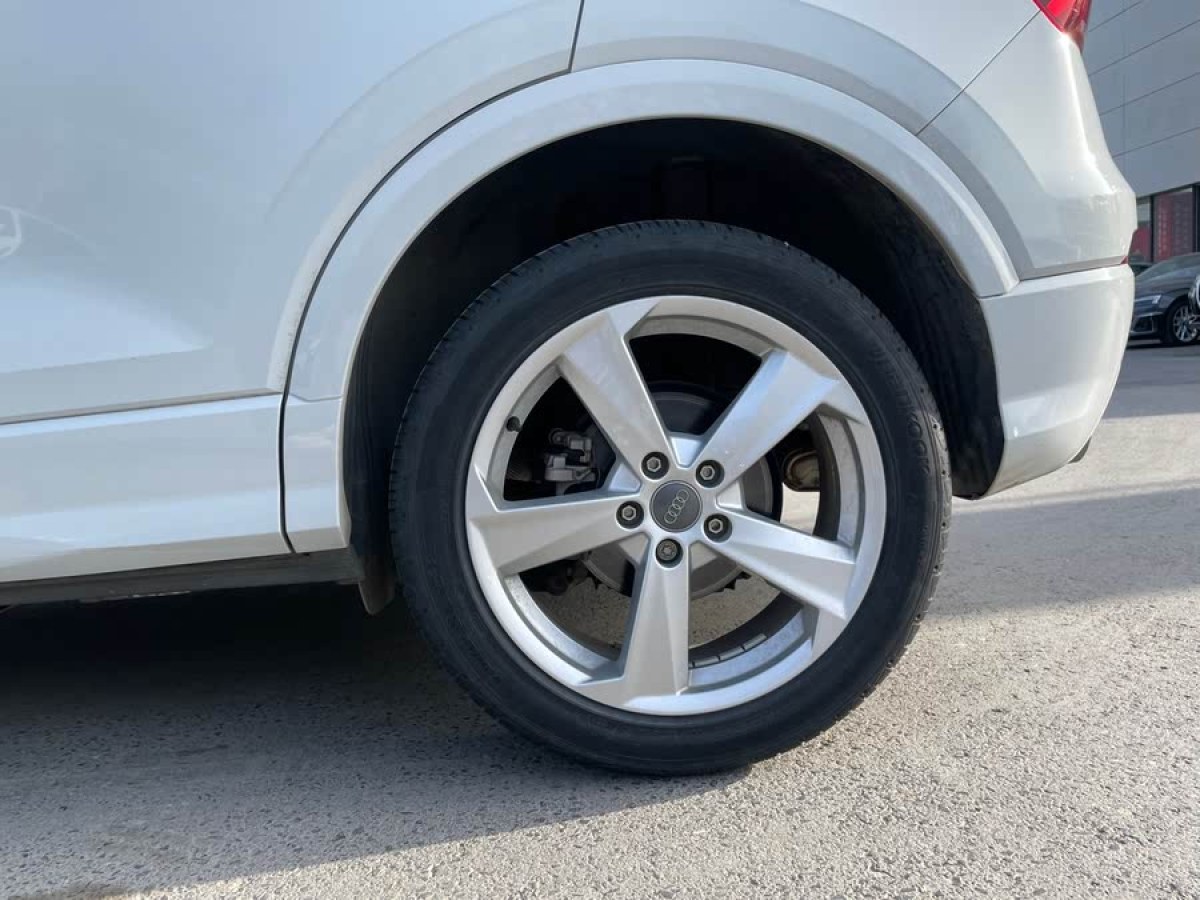 奧迪 奧迪Q2L  2024款 改款 35TFSI 時(shí)尚致雅型圖片