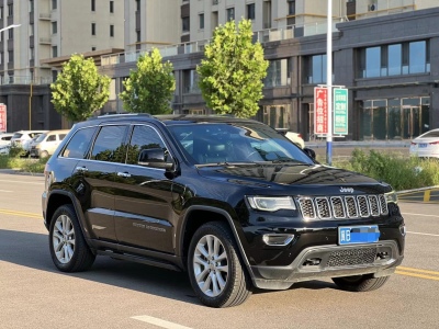 2018年7月 Jeep 大切诺基(进口) 3.0L 舒享导航版图片