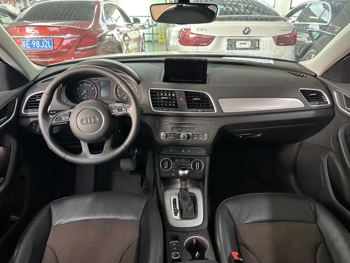 奧迪 奧迪Q3  2018款 30周年年型 30 TFSI 時尚型圖片