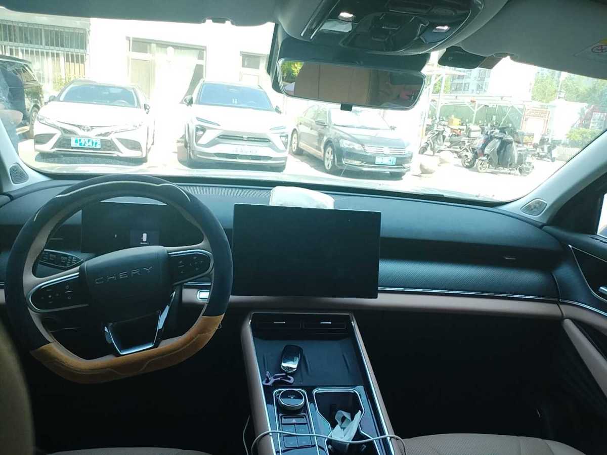 奇瑞 瑞虎8 L  2024款 2.0T 兩驅(qū)豪華版 5座圖片