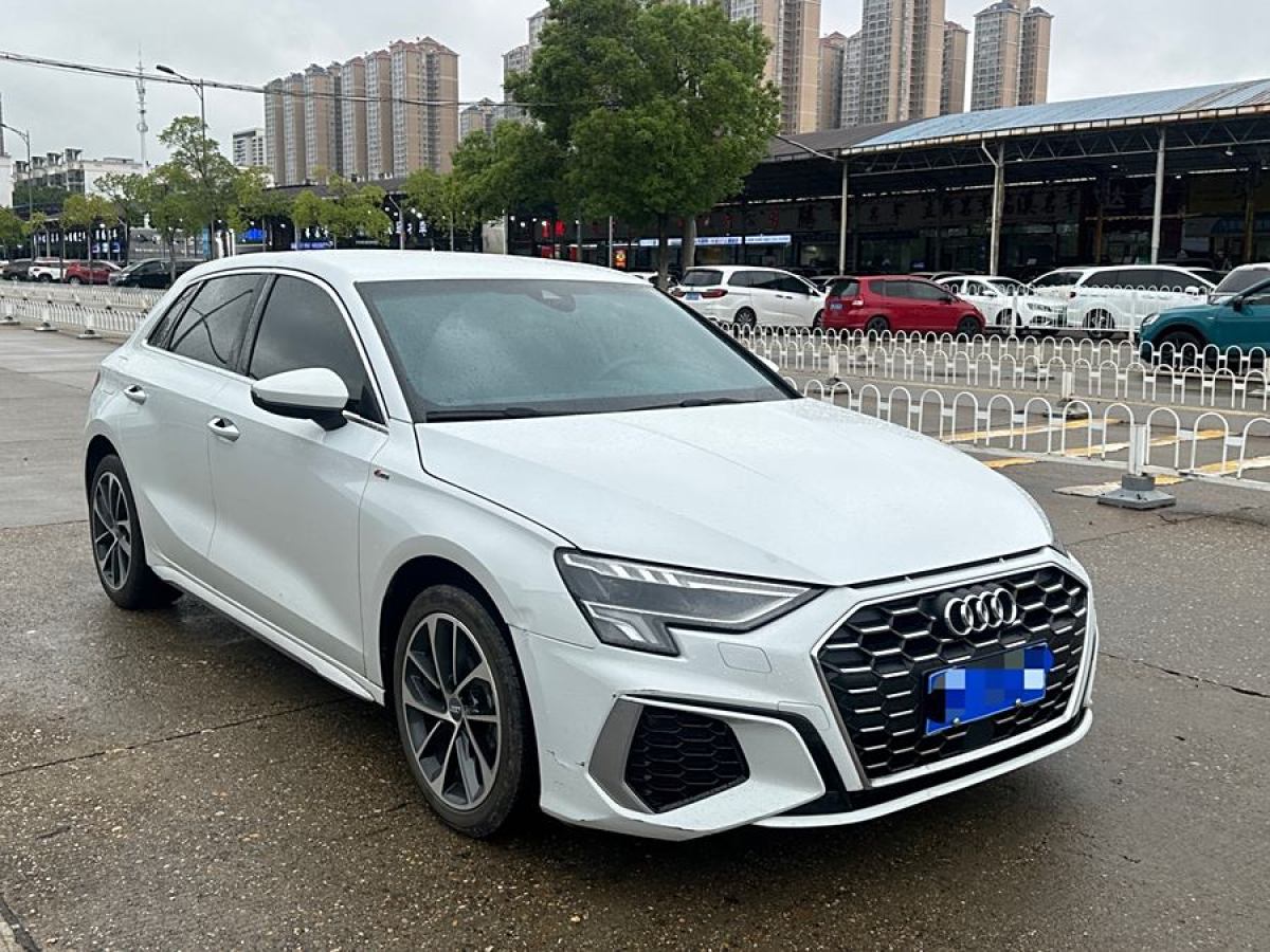 奧迪 奧迪A3  2021款 Sportback 35 TFSI 進(jìn)取致雅型圖片