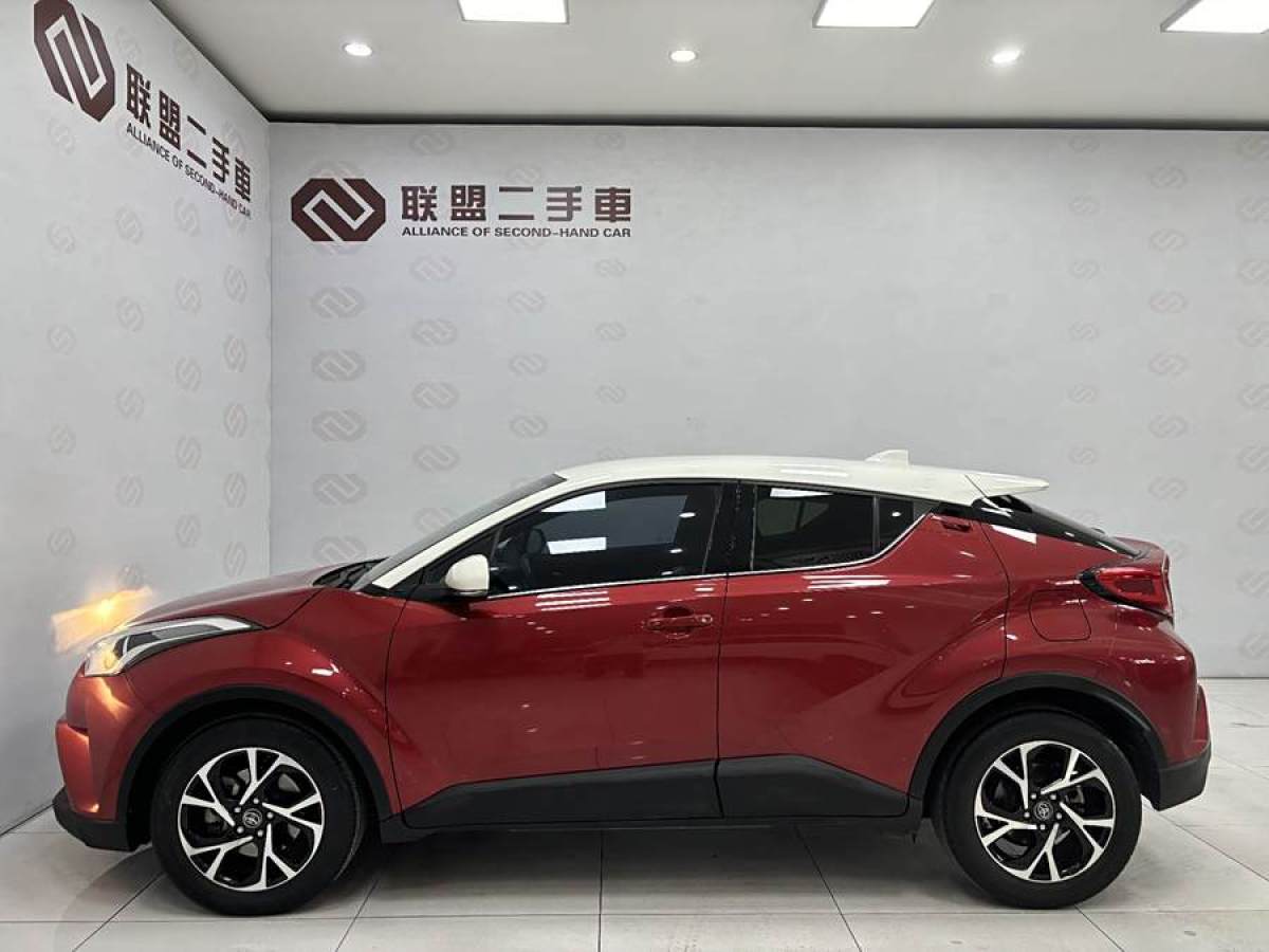 豐田 C-HR  2018款 2.0L 領(lǐng)先版 國VI圖片