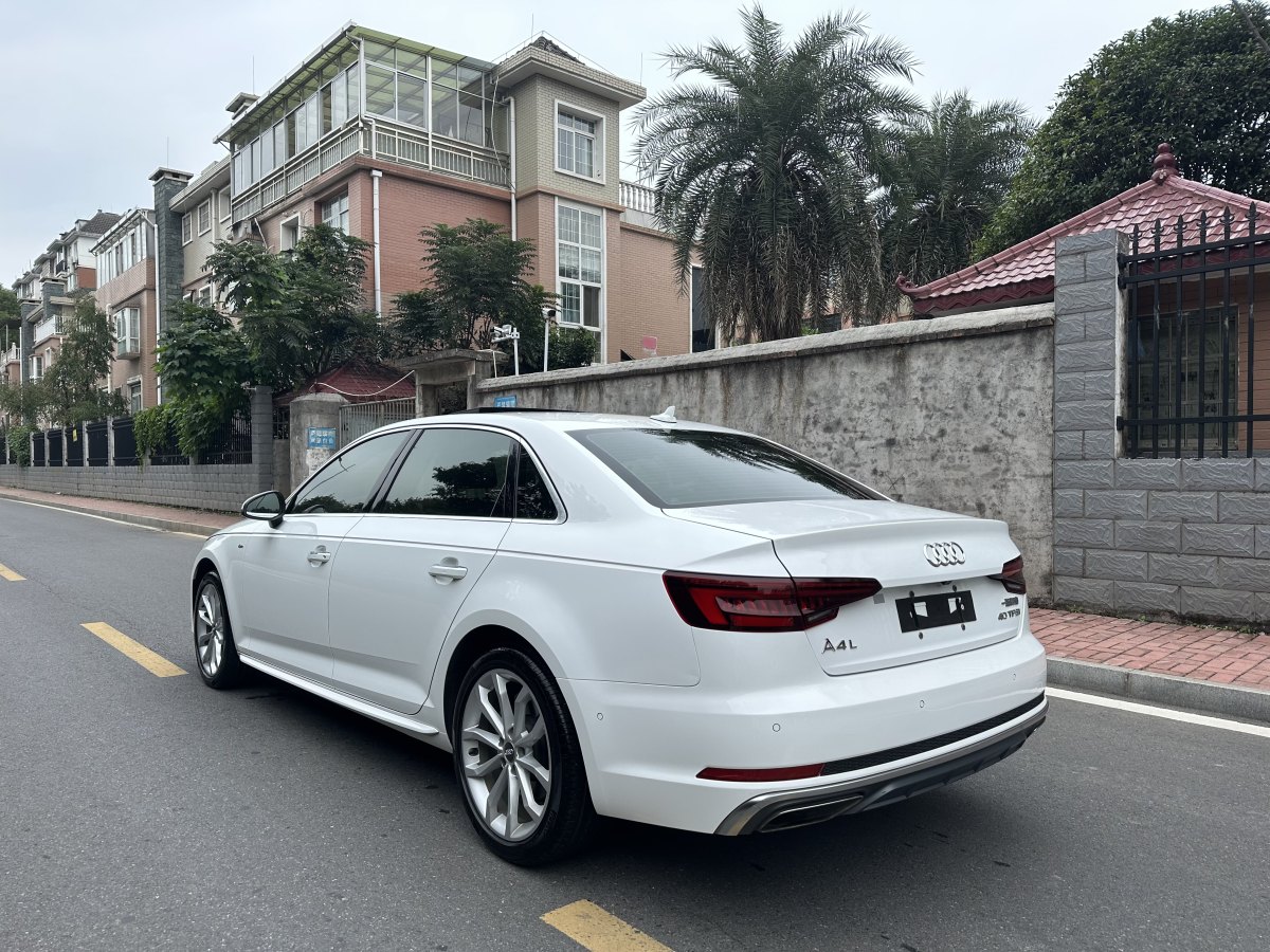 奧迪 奧迪A4L  2019款 40 TFSI 時(shí)尚型 國(guó)VI圖片