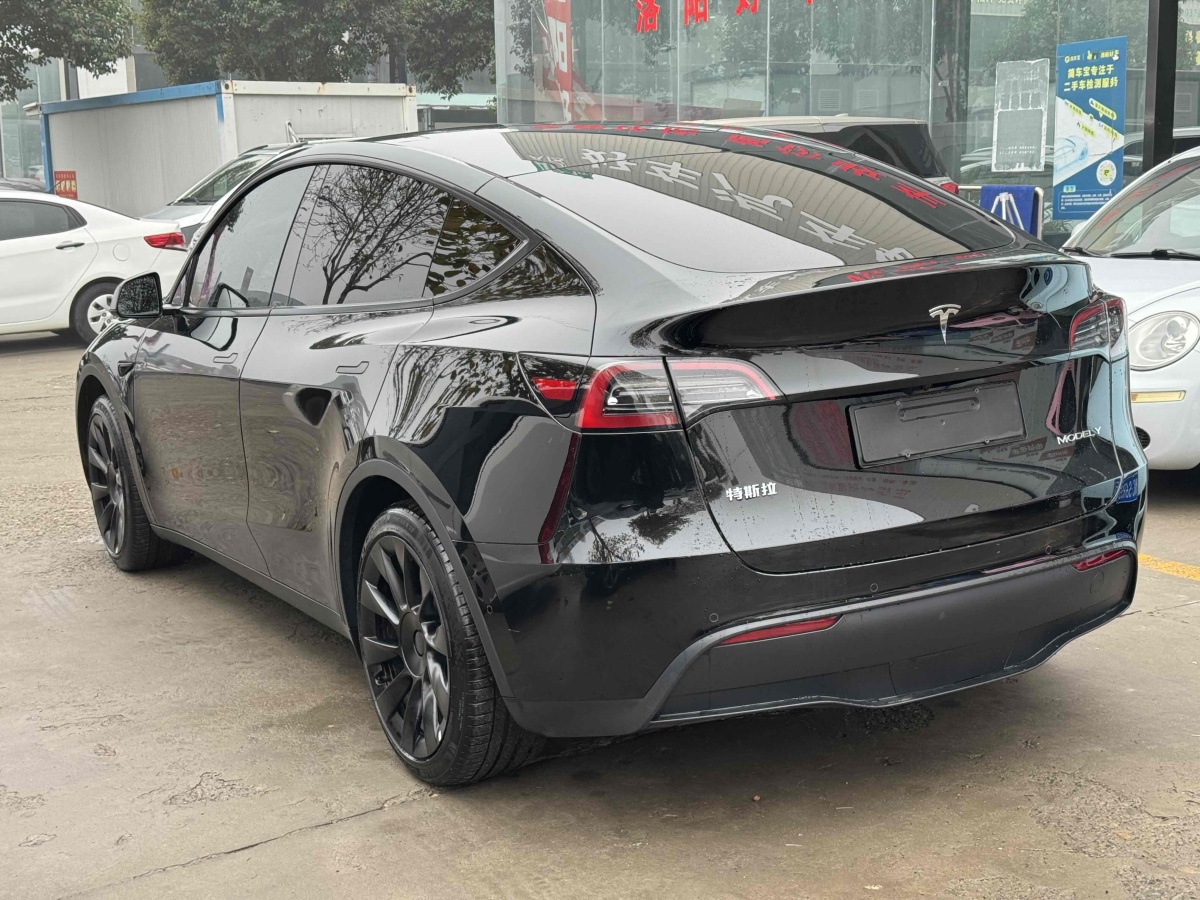 特斯拉 Model 3  2023款 煥新版 后輪驅(qū)動圖片