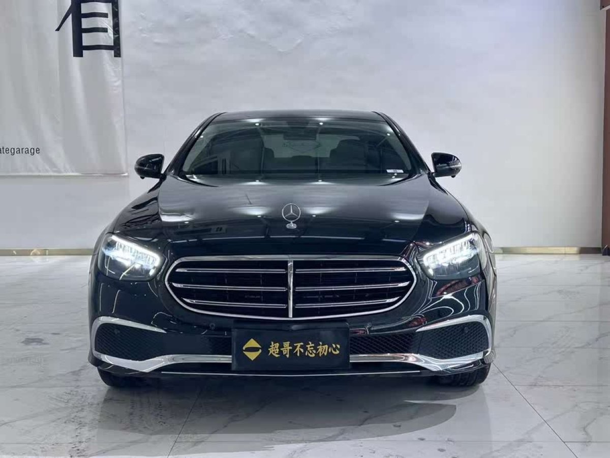 奔馳 奔馳E級  2023款 改款 E 300 L 時尚型圖片