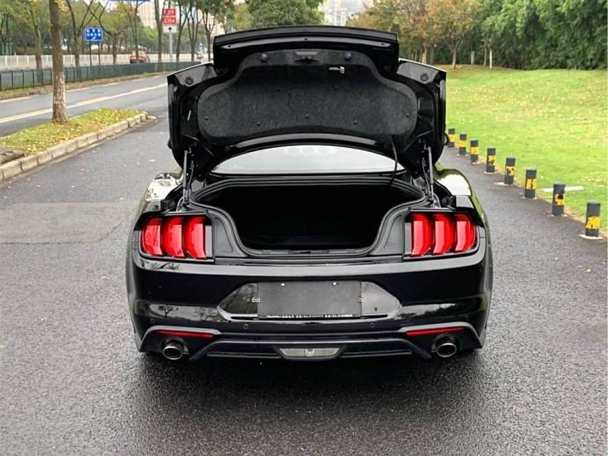 2019年9月福特 Mustang  2019款 2.3L EcoBoost