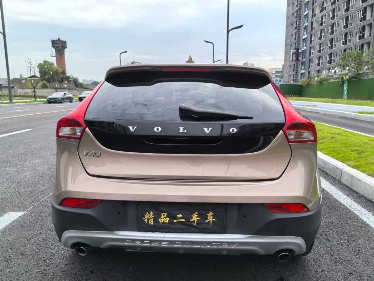 沃爾沃 V40  2014款 Cross Country 2.0T 智逸版圖片