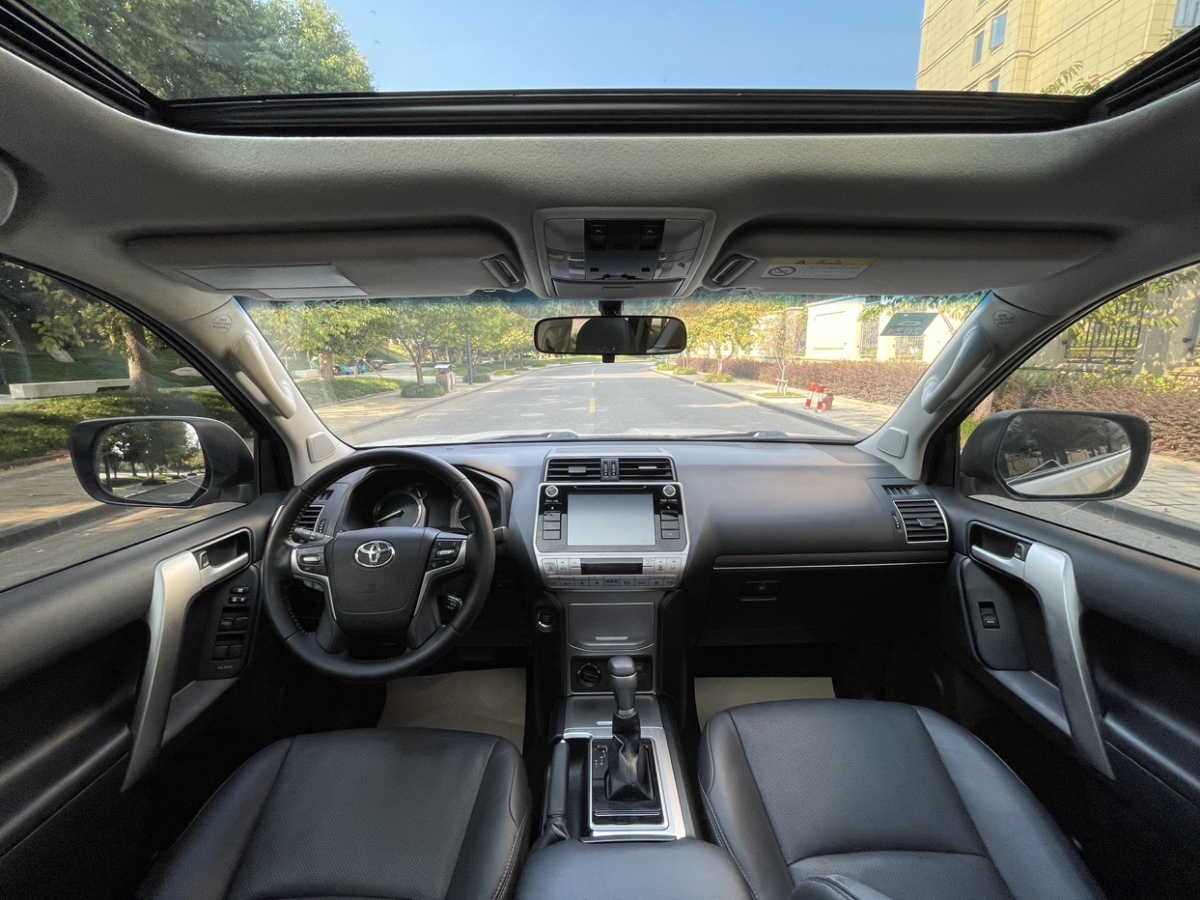 2018年8月丰田 普拉多  2018款 3.5L 自动TX-L后挂备胎