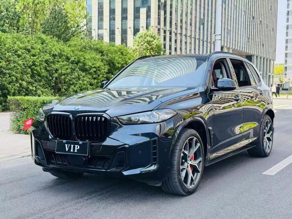 寶馬 寶馬X5  2024款 xDrive 40Li 尊享型黑焰限量版圖片