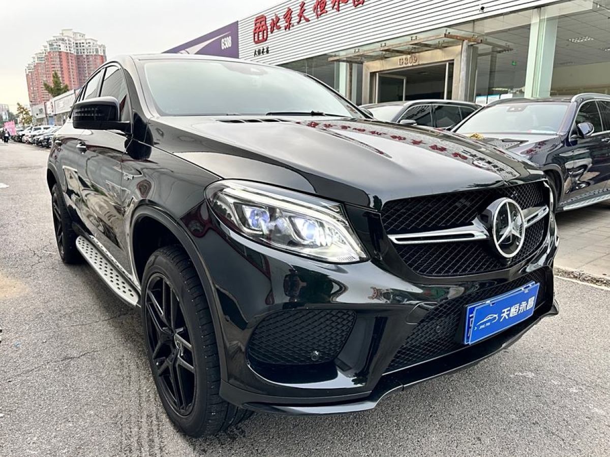 2018年4月奔馳 奔馳GLE轎跑 AMG  2017款 AMG GLE 43 4MATIC 轎跑SUV