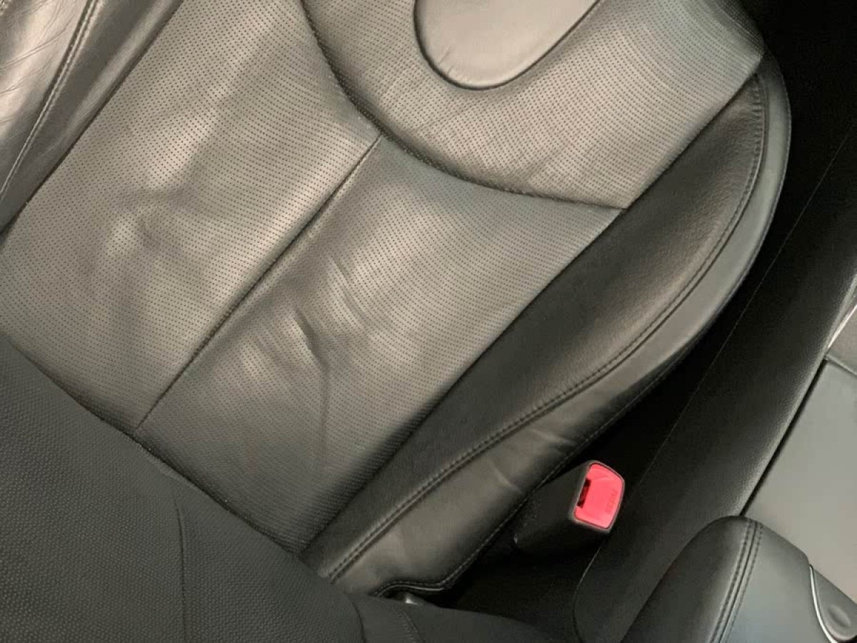 英菲尼迪 Q60  2013款 3.7L圖片