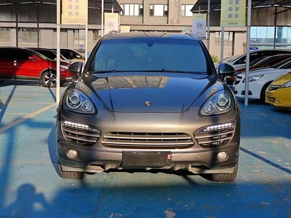 保時(shí)捷 Cayenne  2014款 Cayenne Platinum Edition 3.0T圖片