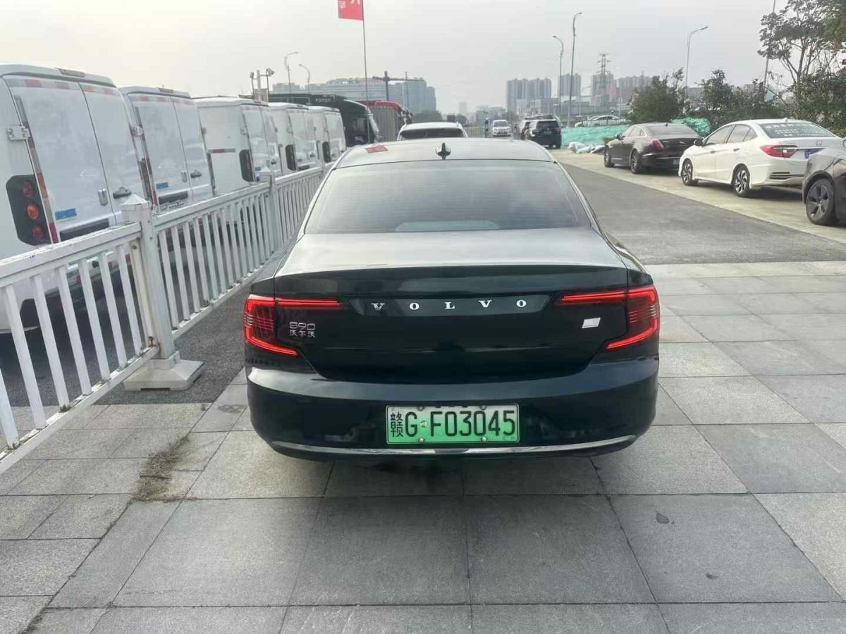 沃爾沃 S90  2021款 B4 基本型圖片