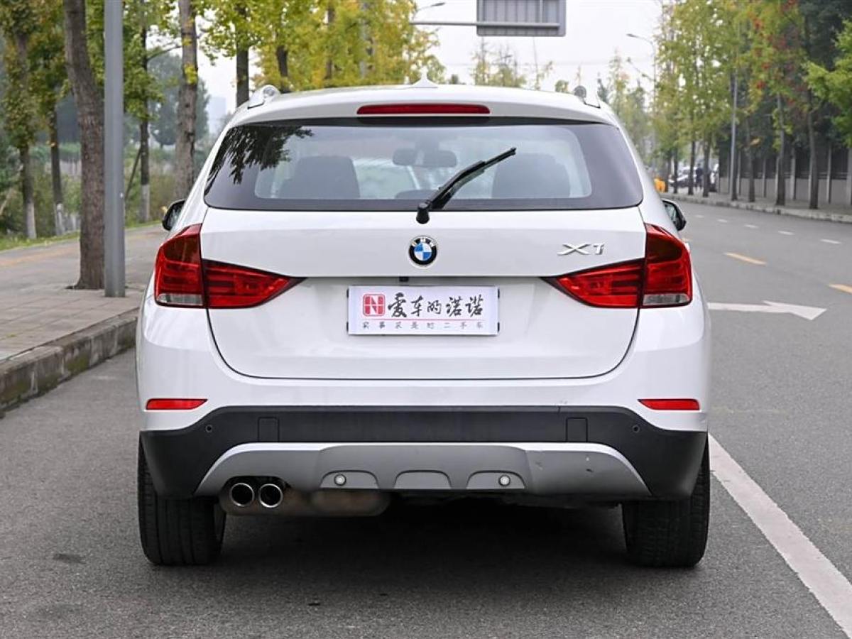 寶馬 寶馬X1  2013款 xDrive20i X設(shè)計(jì)套裝圖片