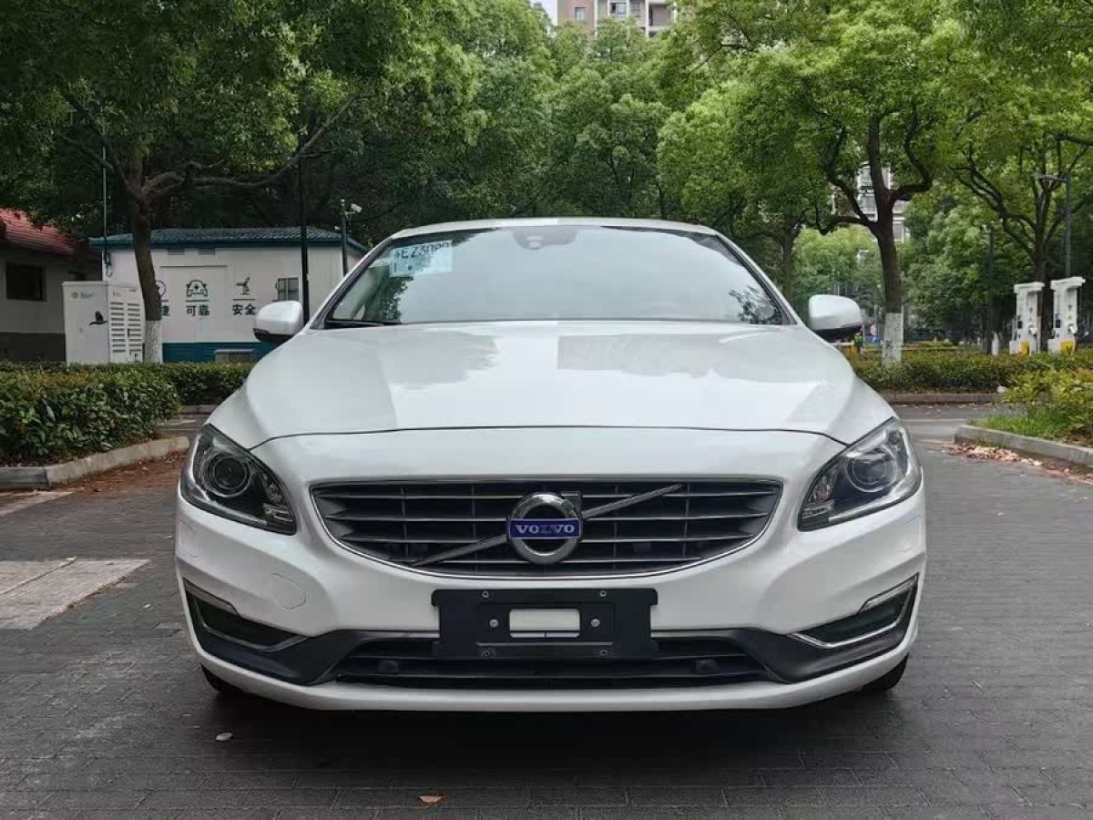 沃爾沃 S60  2017款 L 2.0T T4 智遠(yuǎn)版圖片