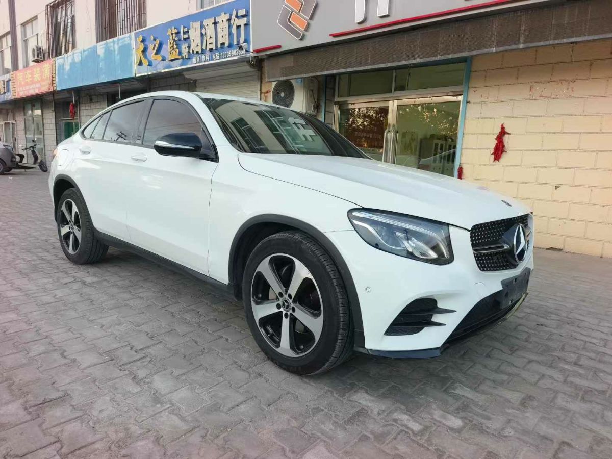 奔馳 奔馳GLC轎跑 AMG  2018款 AMG GLC 63 4MATIC+ 轎跑SUV圖片