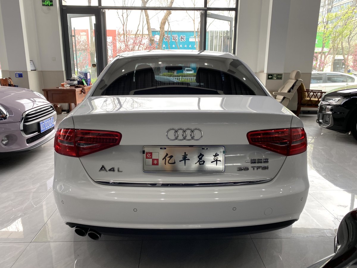 奧迪 奧迪A4L  2015款 35 TFSI 自動舒適型圖片