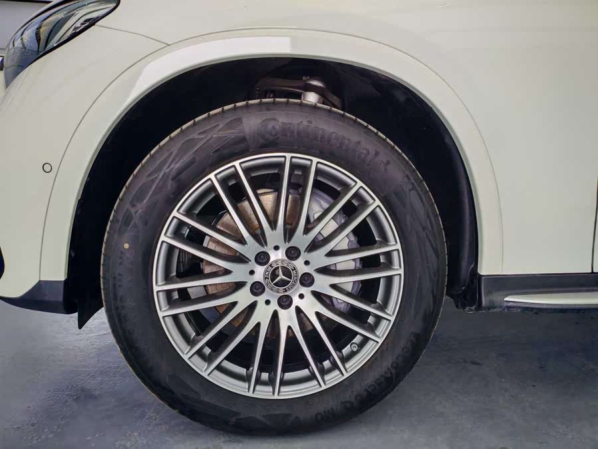 奔馳 奔馳GLC  2024款 改款 GLC 300 L 4MATIC 動感型 5座圖片