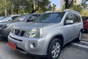 奇骏 日产 2.5L CVT旗舰版 4WD