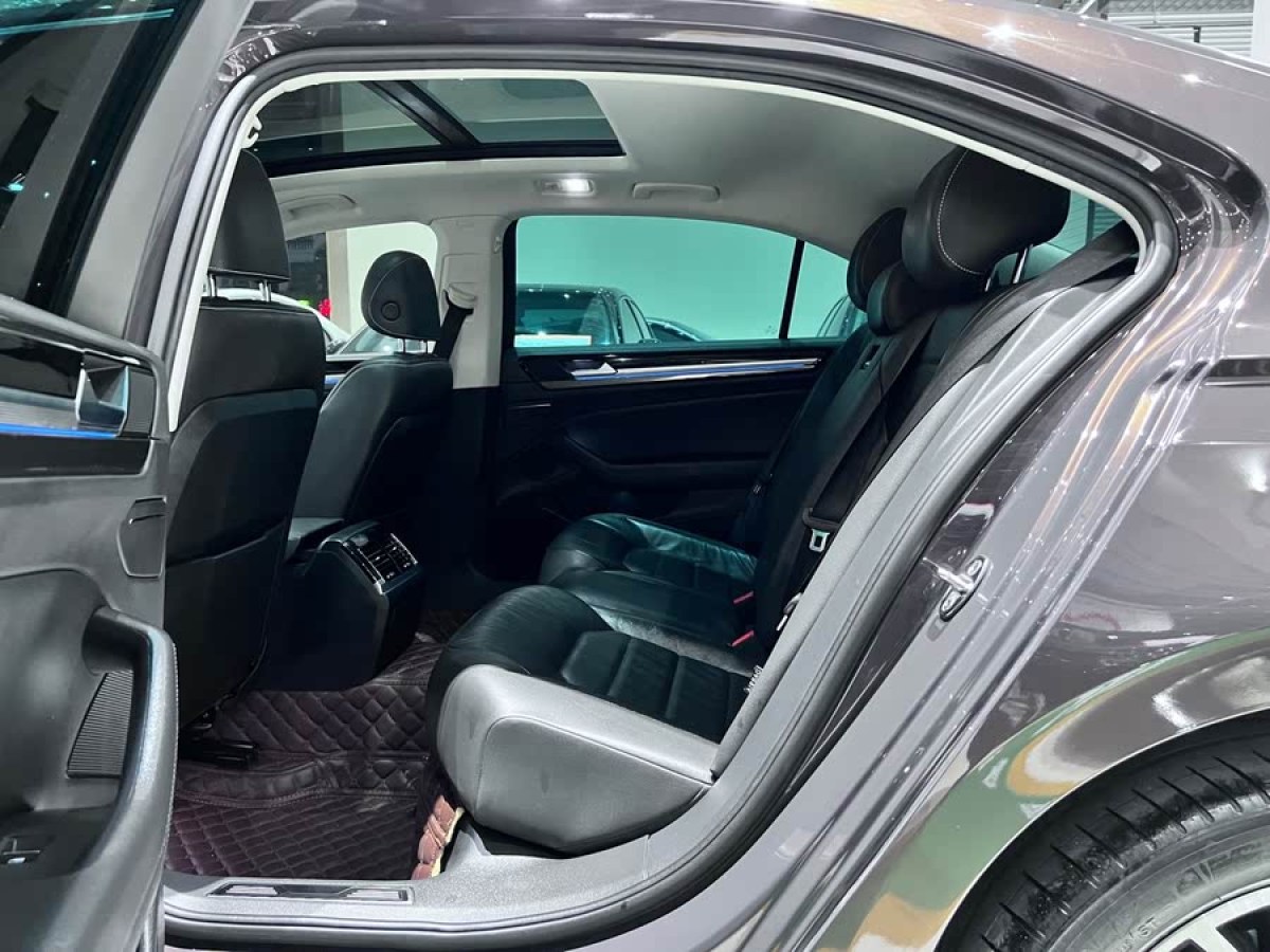 大眾 輝昂  2018款 改款 380TSI 兩驅商務版圖片