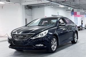 索纳塔 现代 2.0L 自动豪华版