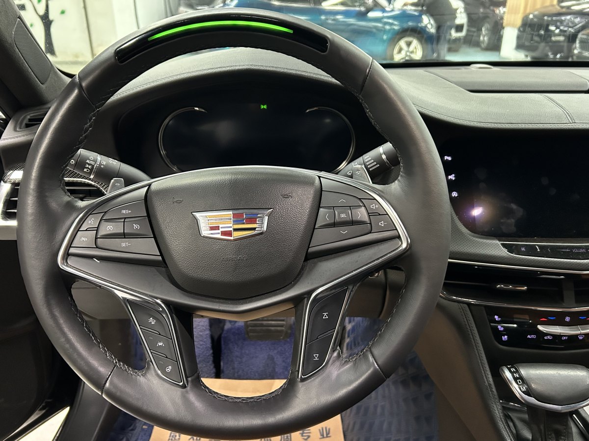 凱迪拉克 CT6  2017款 28T 領先型圖片