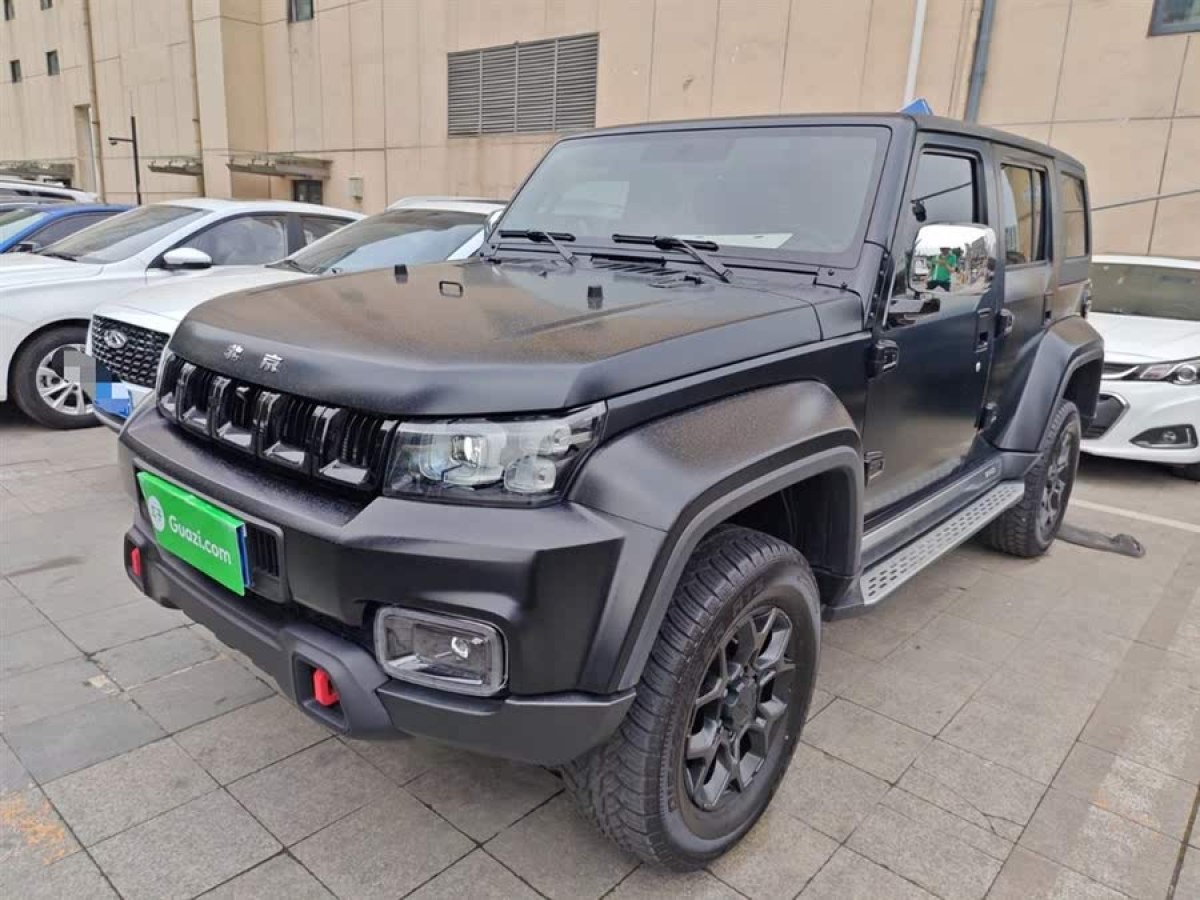 北京 BJ40  2024款 2.0D 刀鋒英雄榮耀版圖片