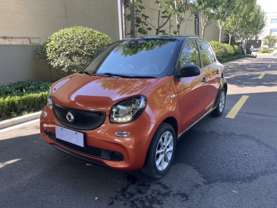 2018年9月 smart forfour 1.0L 52千瓦靈動版圖片