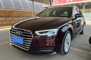 奧迪A3 奧迪 30周年年型 Sportback 35 TFSI 風(fēng)尚型