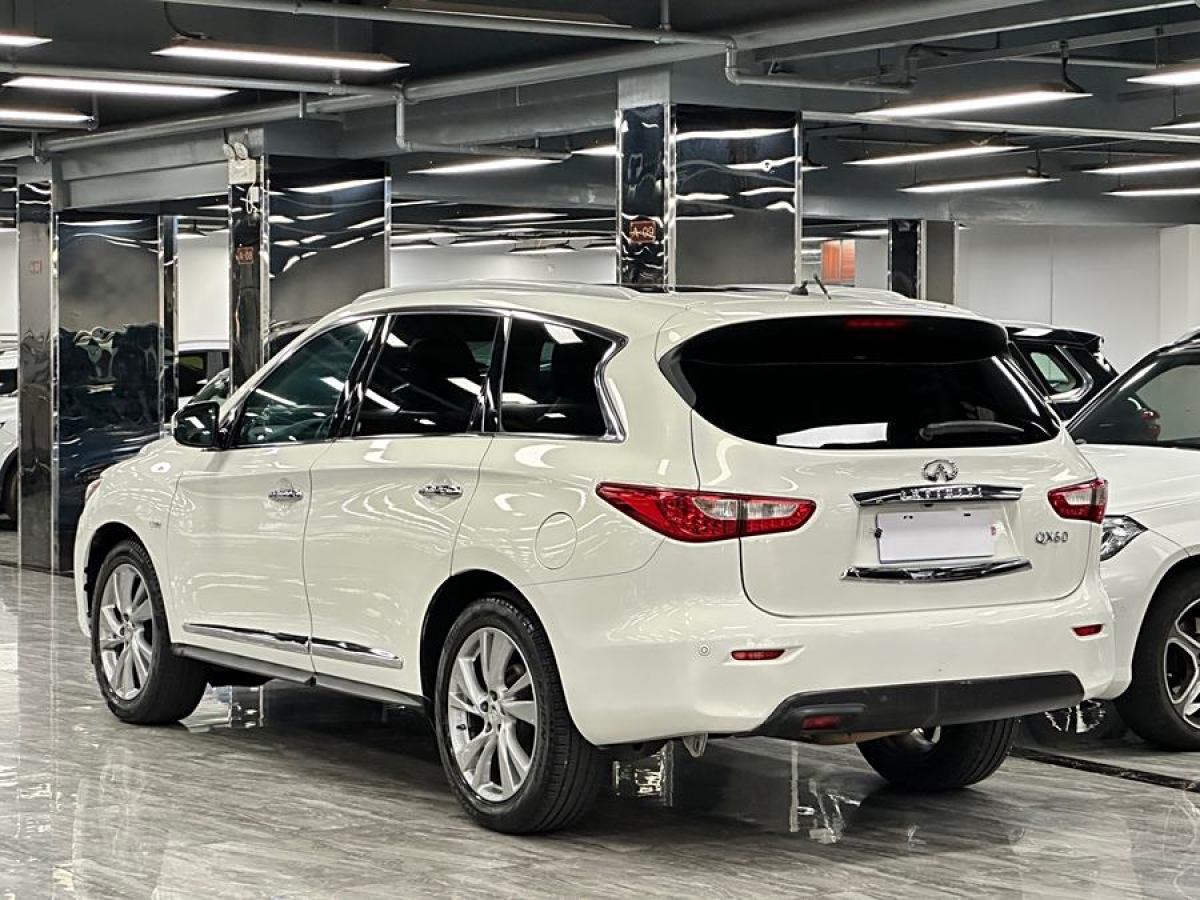 英菲尼迪 QX60  2020款 2.5 S/C Hybrid 兩驅(qū)卓越版 國VI圖片