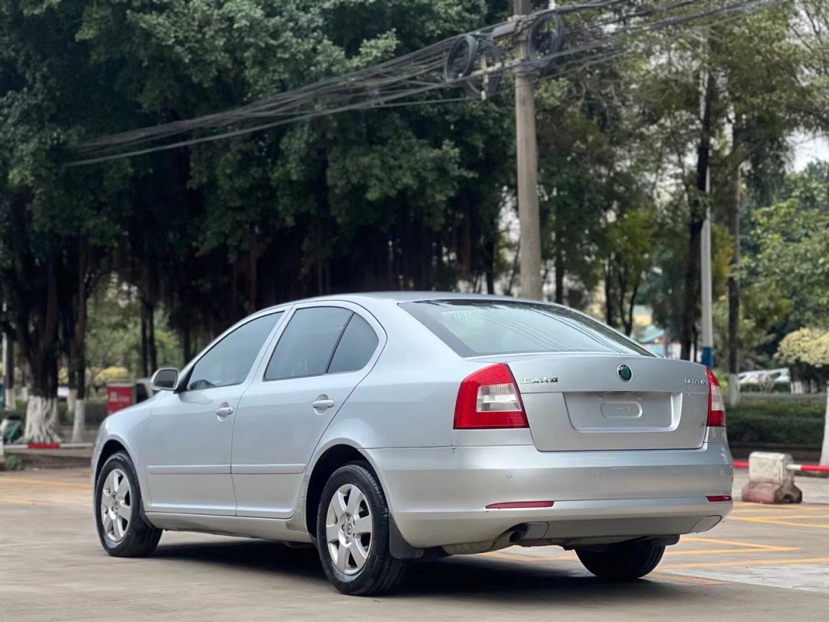 斯柯達 明銳 2010款 1.6l 自動逸緻版圖片