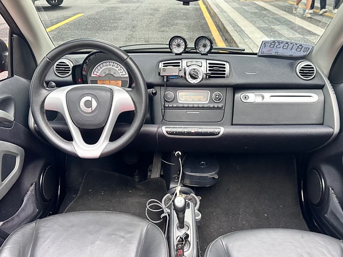 smart fortwo  2012款 1.0T 敞篷激情領(lǐng)航版圖片