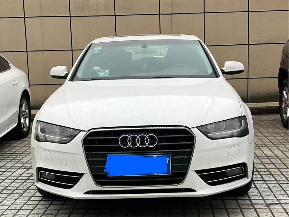 奧迪 奧迪A4L  2015款 30 TFSI 自動舒適型圖片